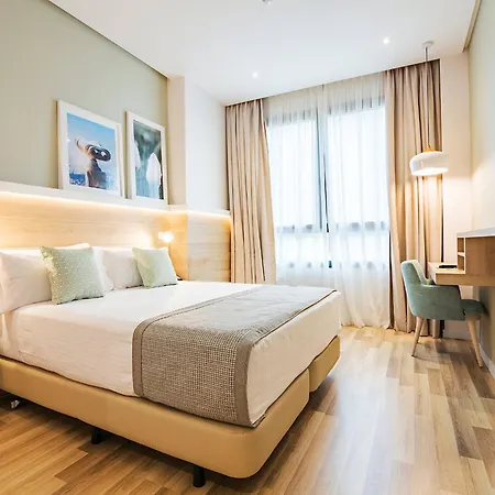 Golden Hotell 4*